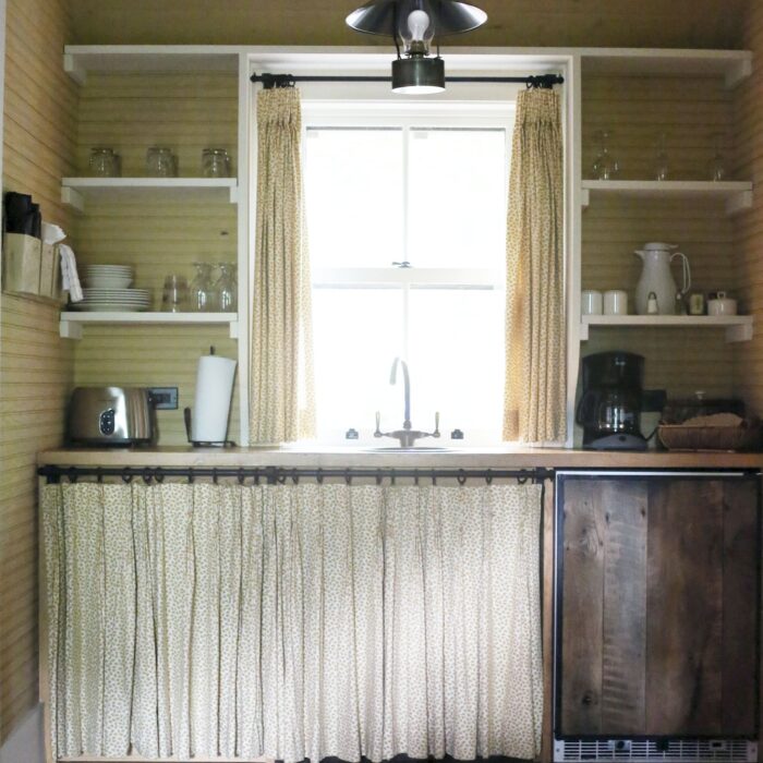 boarding house kitchenette