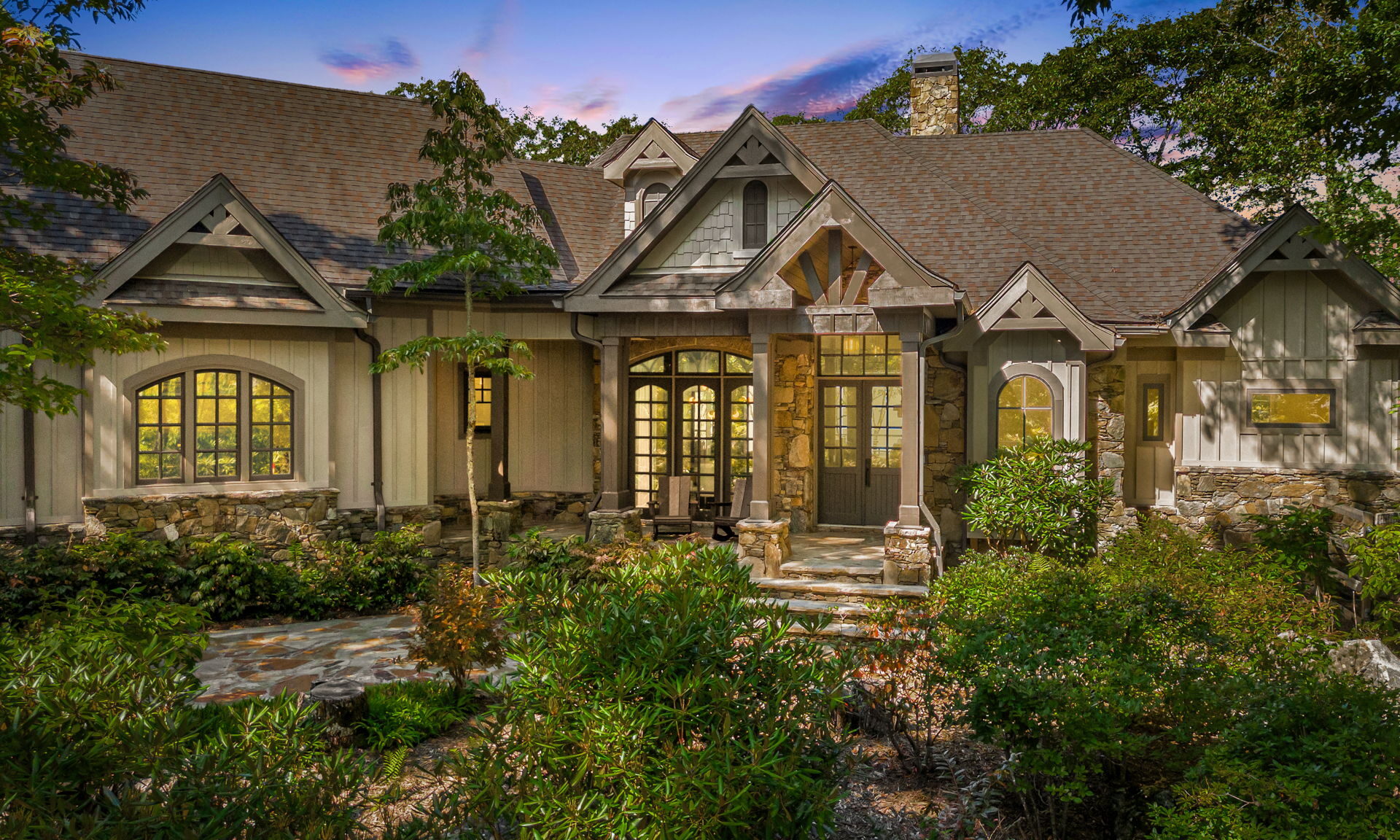 5 web or mls 139 back bone wy